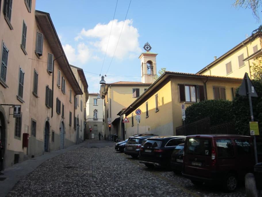 Casa Lalla In Centro Storico A Bergamo Bérgamo Exterior foto
